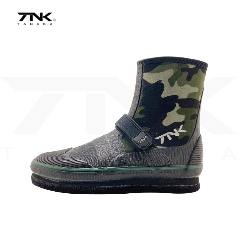 US-222 綠水鬼 迷彩溯溪釘鞋-6.jpg